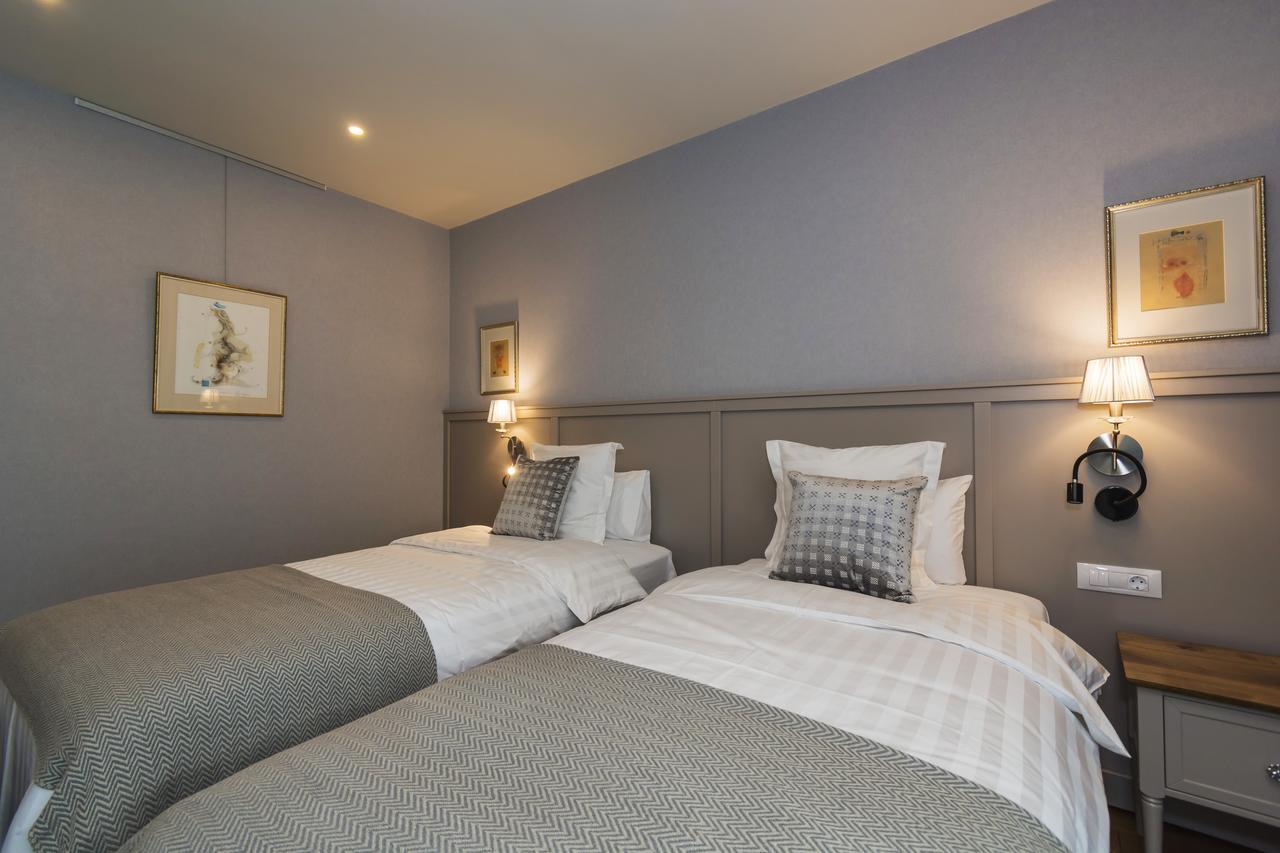 Promenade Hotel 5*